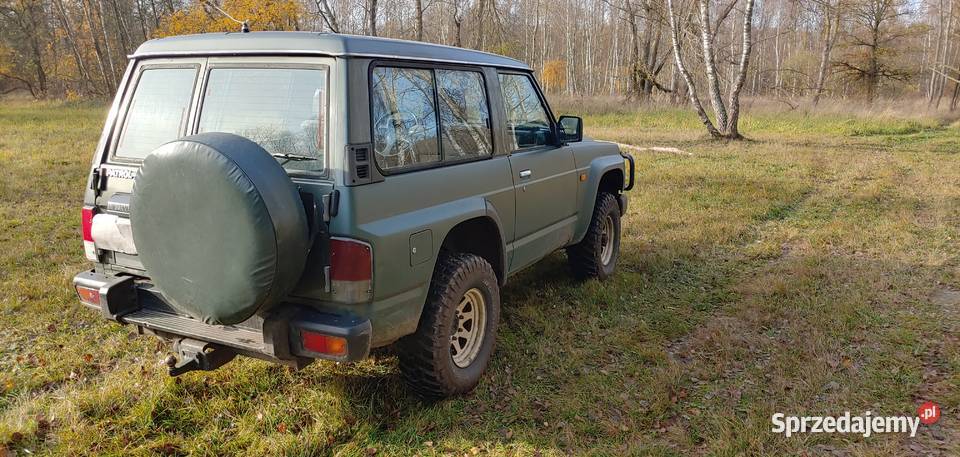 Nissan Patrol GR60 28 TD renowacji Police