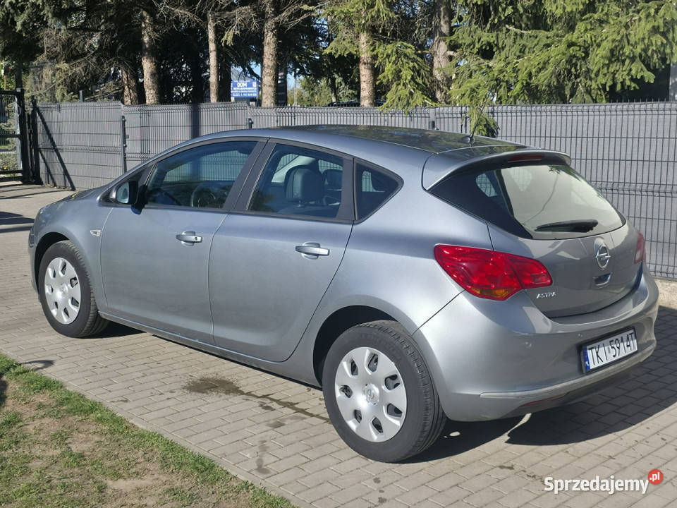 Opel Astra 14 Benzyna Serwisowany Gwarancja kurtyny powietrzne Piekoszów