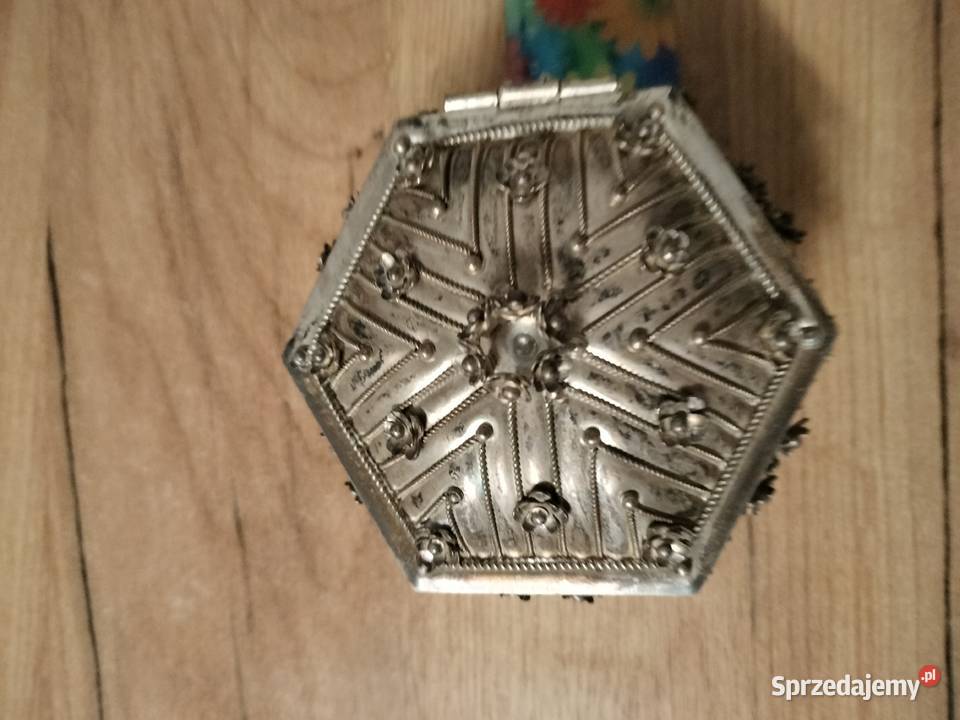 Szkatułka na biżuterię MET PRL Pozostałe Choszczno