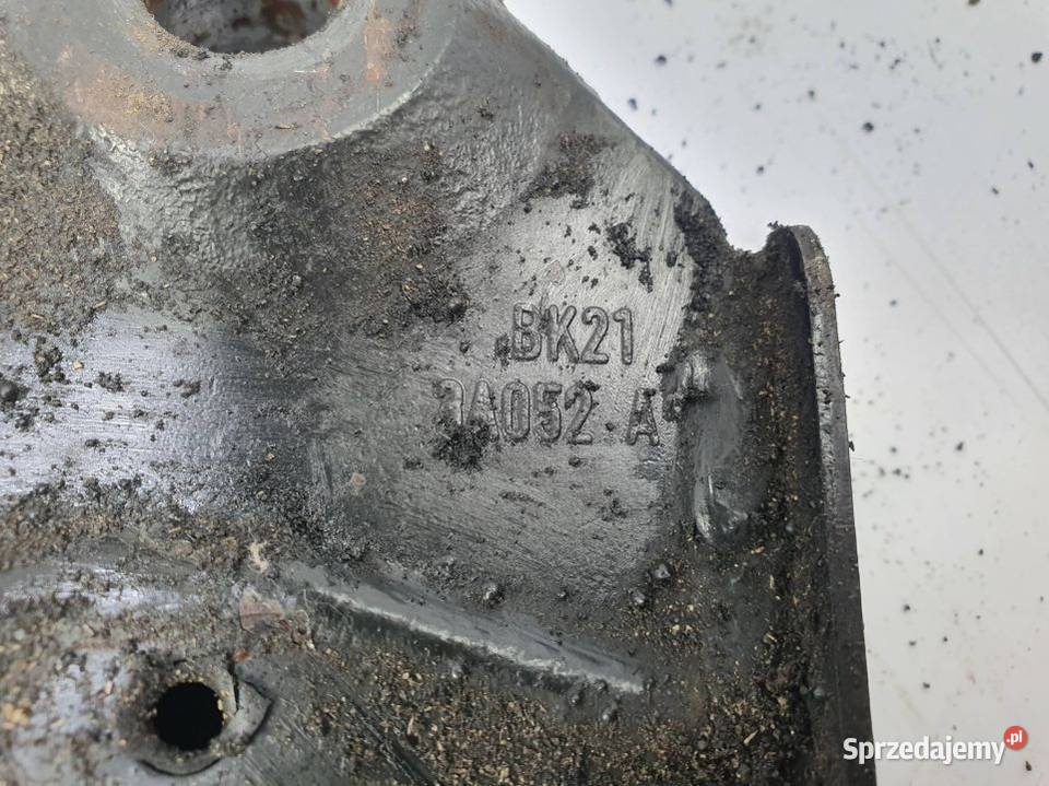 WAHACZ PRZÓD LEWY FORD TRANSIT MK8 Lipno
