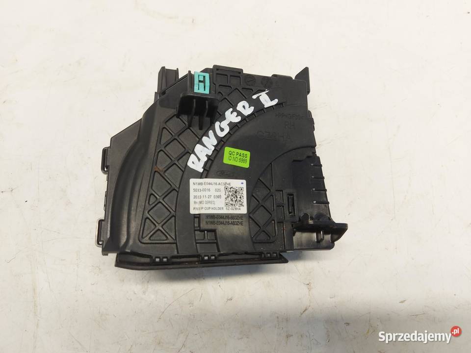 Ford Ranger VI 6 2024r UCHWYT NA KUBKI