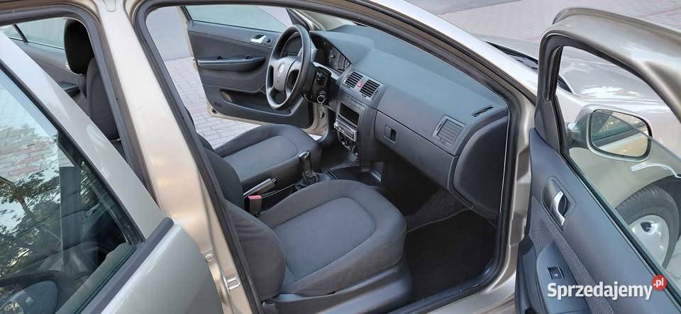 Skoda Fabia LIFT 14 Benzyna 200506 r klima Gostynin