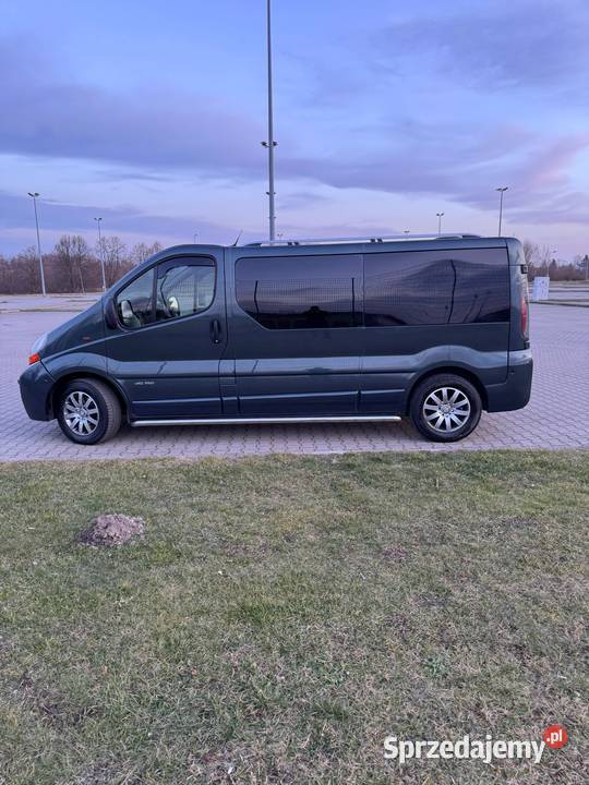 Renault trafic 25 światła przeciwmgielne Siedlce