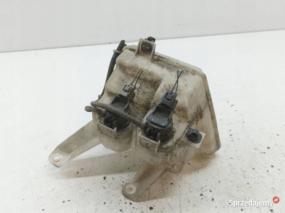 ZBIORNICZEK SPRYSKIWACZY 060851375 Toyota VersoS Rok produkcji 2011