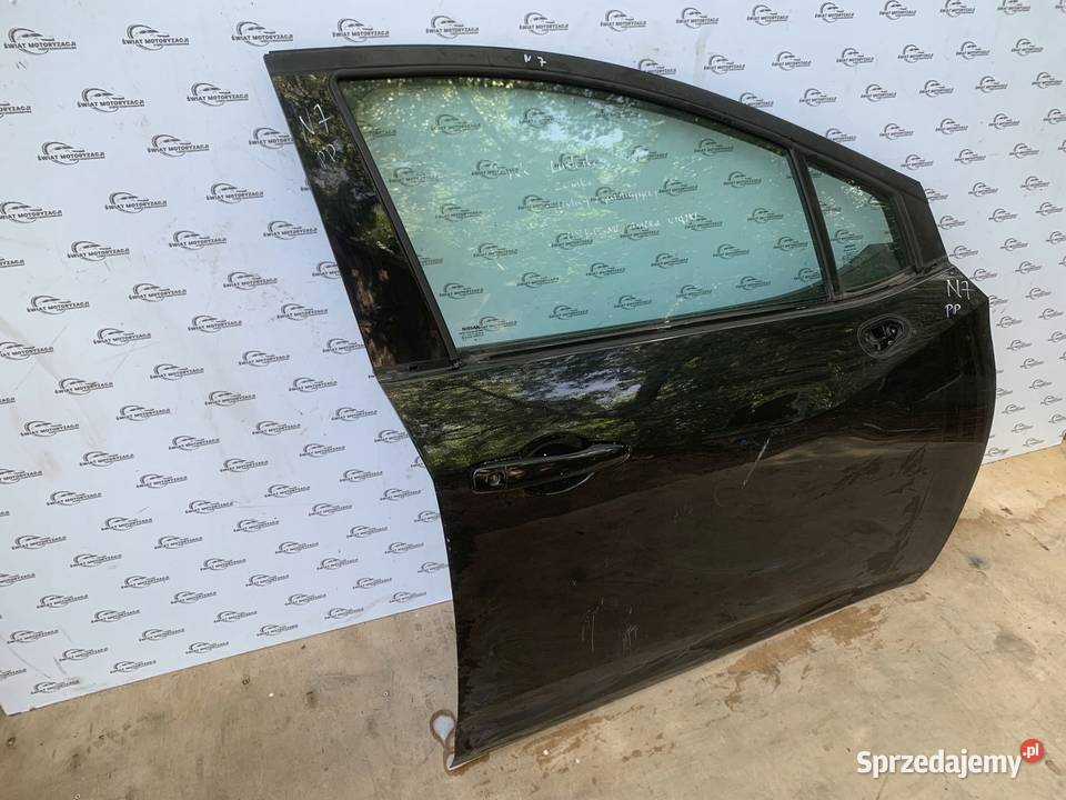 NISSAN MICRA V K14 19r drzwi prawe przód Kielce