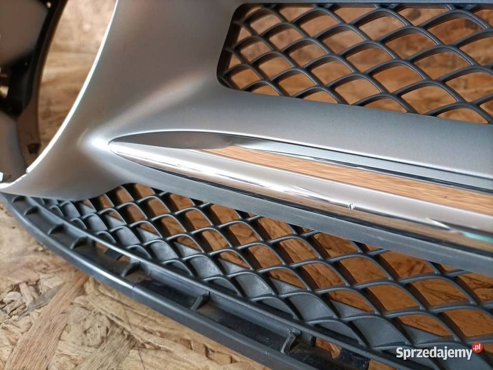 MERCEDES BKLASA W246 LIFT 15 GRILL ATRAPA Pleszew