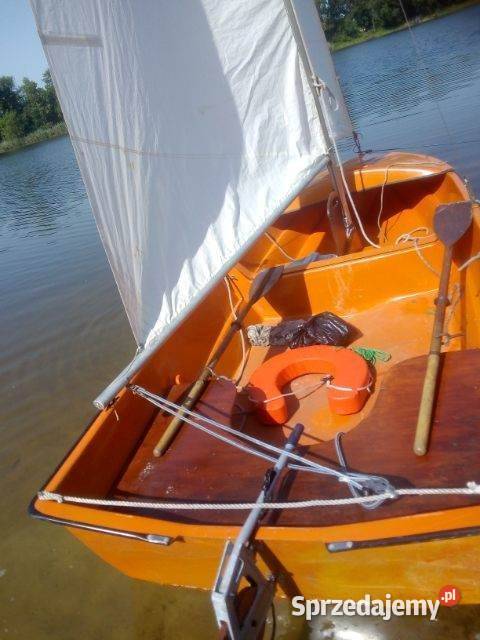 Mała żaglówka do nauki żeglowania Otwock