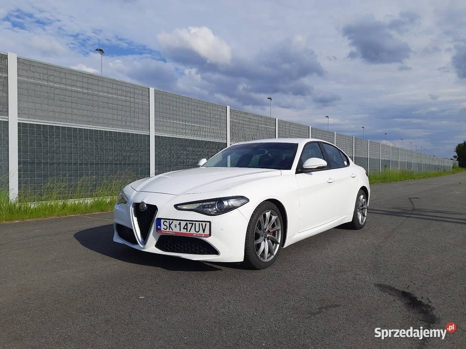 Alfa Romeo Giulia 22 diesel Salon Polska śląskie
