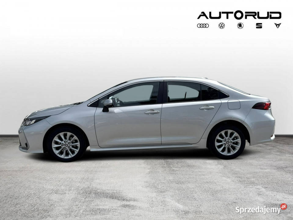 Toyota Corolla Comfort 16 VVTI 132 2020 Salon 132KM Kielce sprzedam