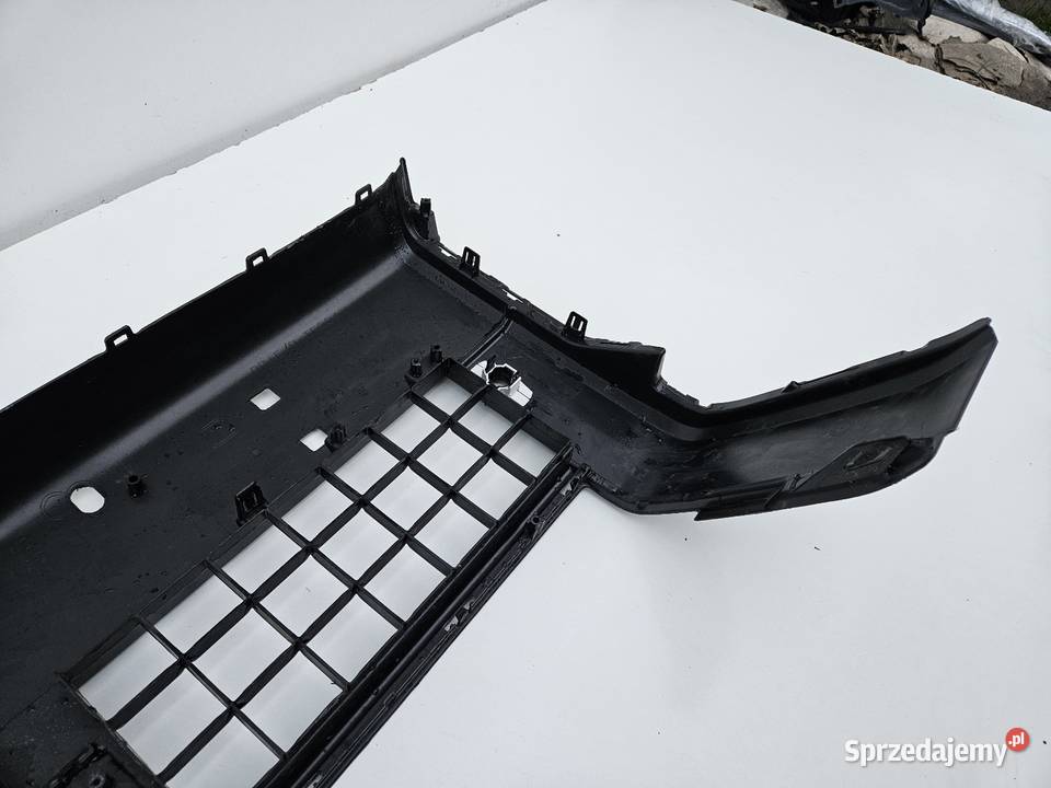 TOYOTA LAND CRUISER J250 PRADO KRATKA ŚRODKOWA Międzychód