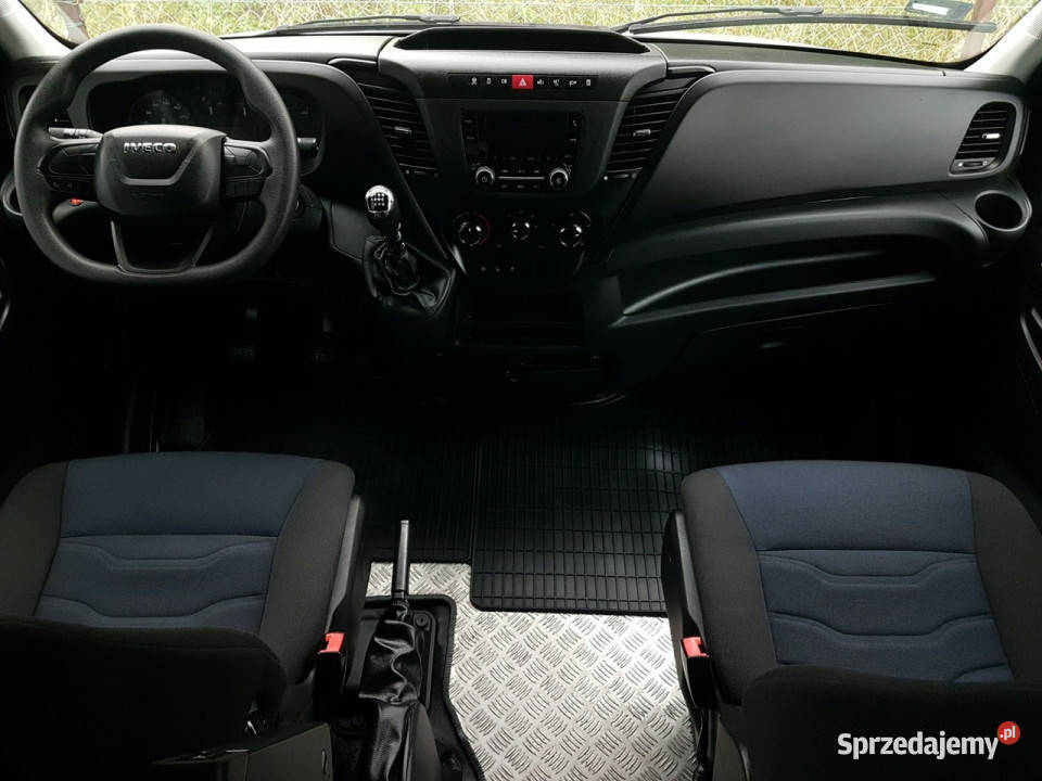 Iveco Daily KONTENER NISKOPODŁOGOWY 443x223x242 biały Poręba