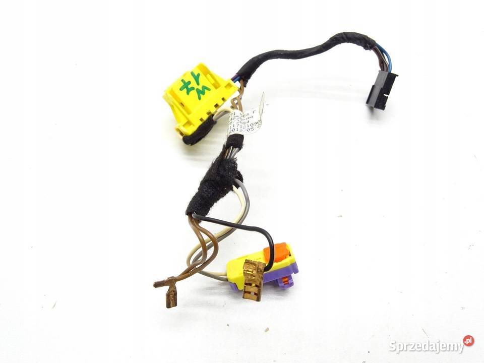 WIĄZKA AIRBAG MULTI MULTIFUNKCJI 3C8971584F VW osobowe