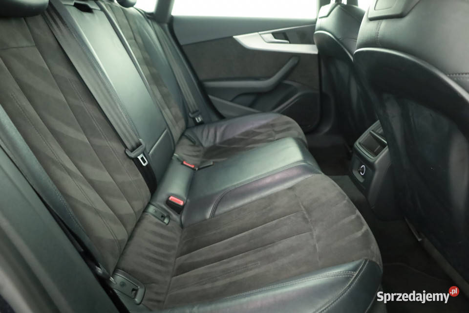 Audi A5 20 TFSI niebieski mazowieckie
