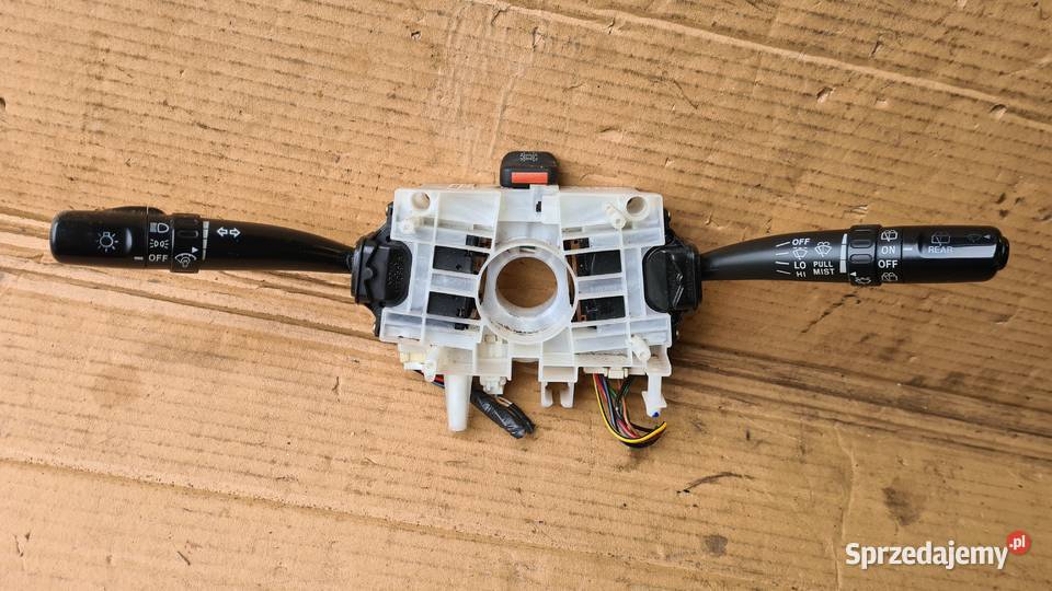 Subaru Legacy 3 BH5 pająk przełącznik zespolony osobowe Wyposażenie elektryczne Legnica sprzedam