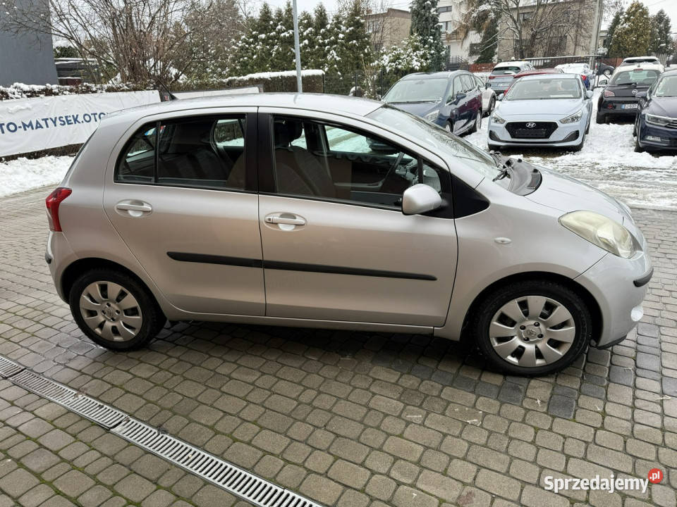 Toyota Yaris 13 87 Klimatyzacka Koła latozima II Orzech
