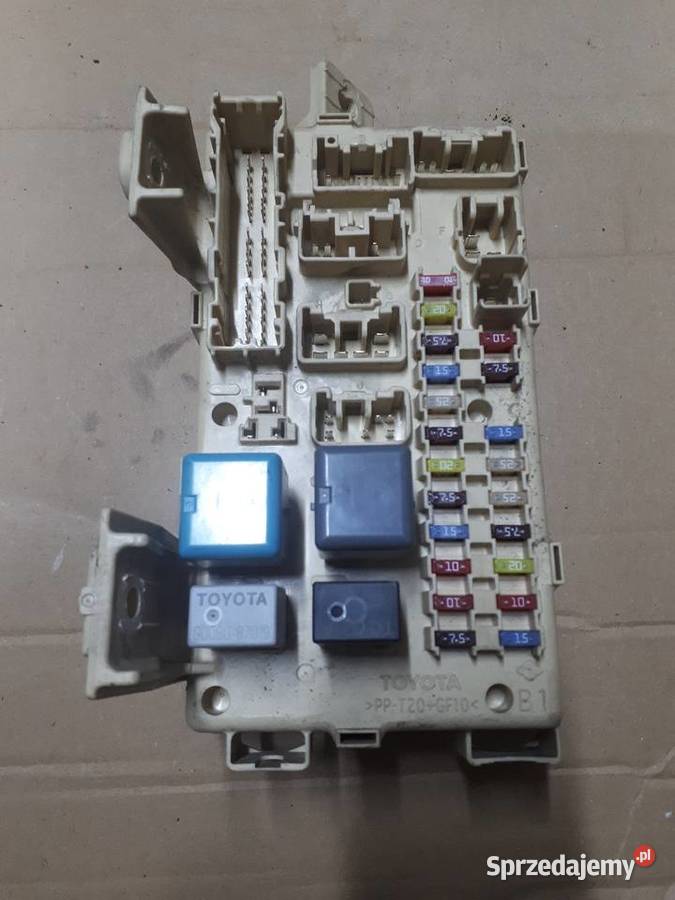 BSI Avensis T25 82641CA010F