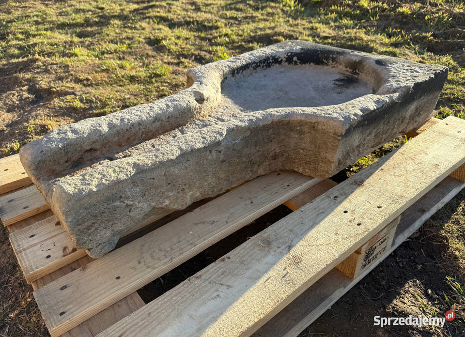 STARE KAMIENNE KORYTO ODPŁYWOWE DO POMPA ŻELIWNA Bielawa
