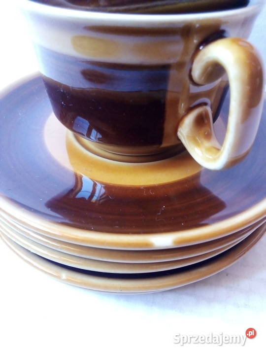 6 filiżanek ze spodeczkami porcelit Pruszków