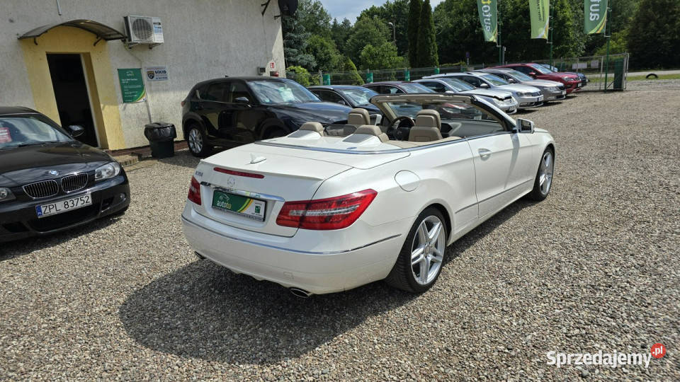 Mercedes E 350 Cabrio HarmanKardon W212 2009 Zieleniewo
