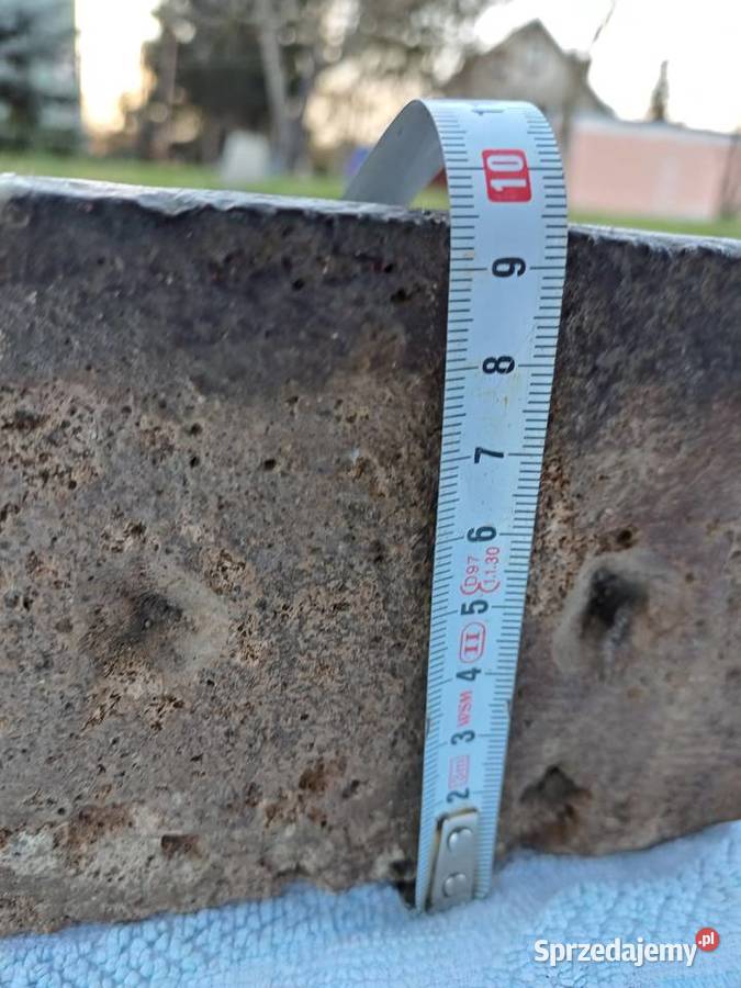 Dwie stare ponad 100 lat ozdoby fasadowe Lubań