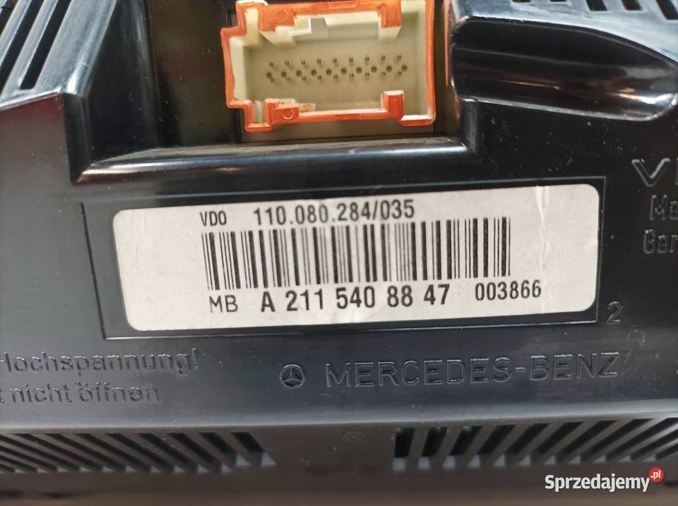 LICZNIK 2115408847 22 CDI 149 MercedesBenz świętokrzyskie