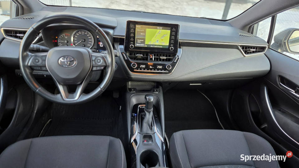 Toyota Corolla 18 HSD FVat 23 Ast Parkowani Otwock Mały