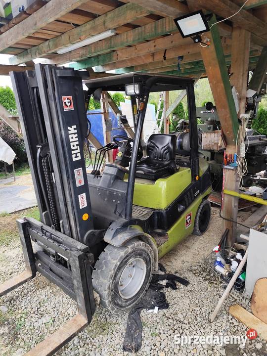 Wózek widłowy Clark LPG triplex 3 t tony MMM małopolskie Maków Podhalański sprzedam