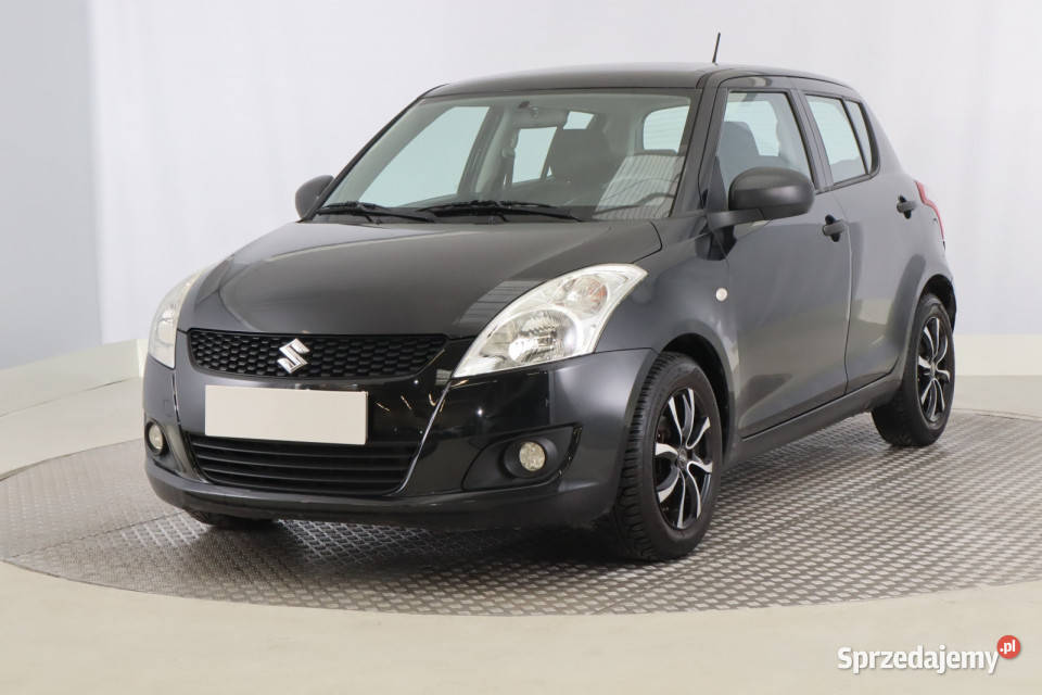 Suzuki Swift 12