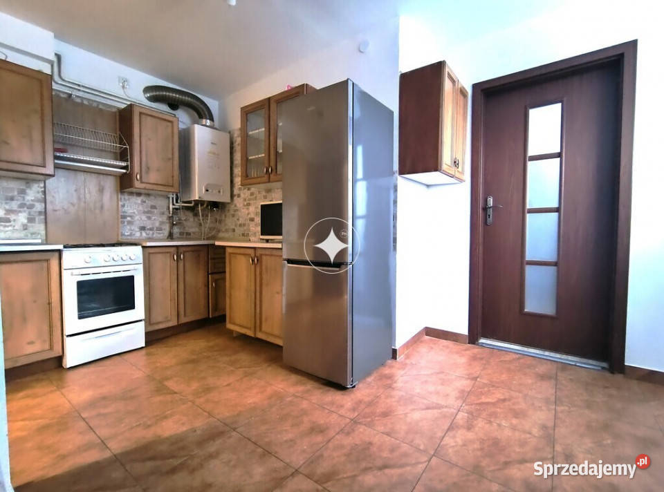 Na wynajem duża kawalerka w Zamościu Zamość