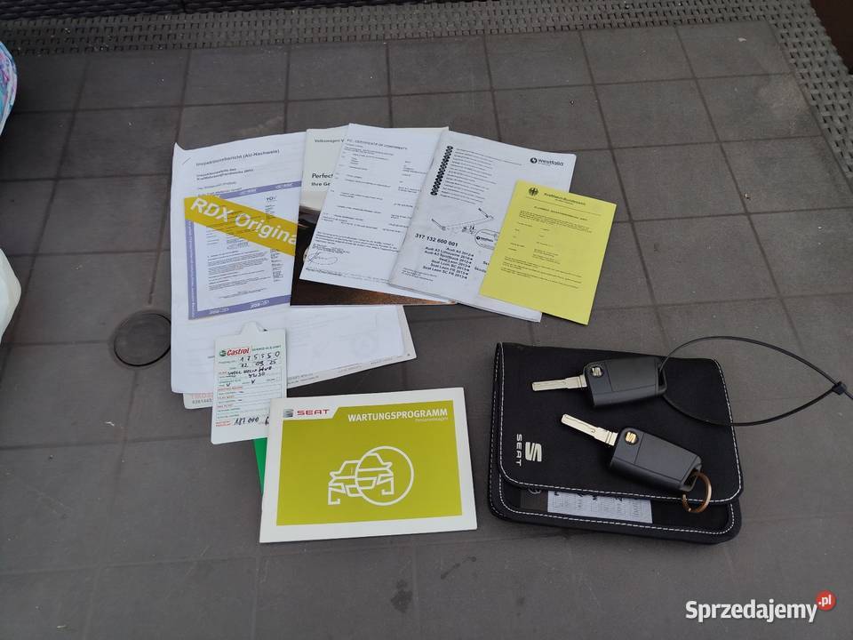 SEAT LEON oryginalny lakier Książka serwisowa Chełm sprzedam