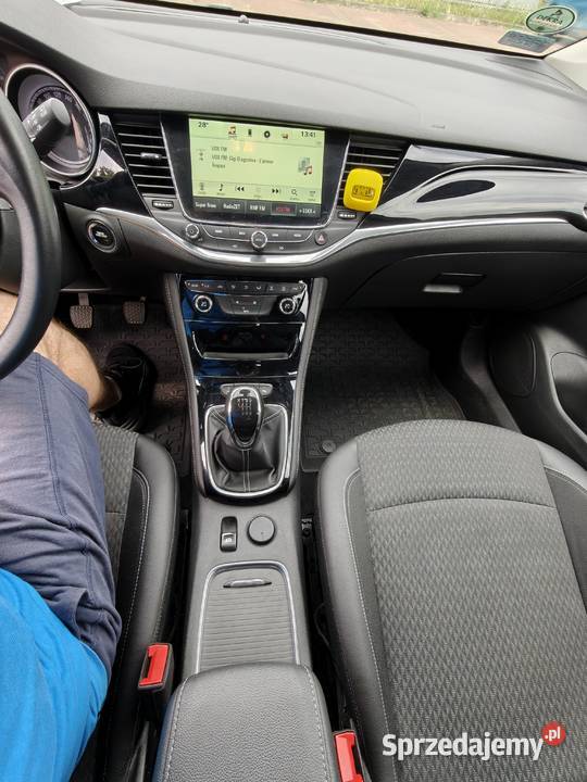 Opel Astra 14 T Elite SS niski przebieg dolnośląskie Wrocław