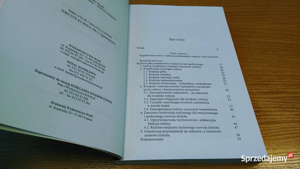 Sieroctwo i osamotnienie pedagogiczne problemy ISBN 9788389631862 Gdańsk
