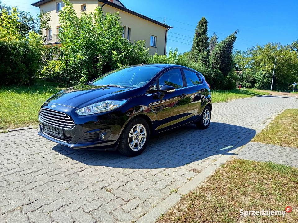 Ford Fiesta w wersji TITANIUM 2014r 16 tdci95 czujnik zmierzchu Puławy
