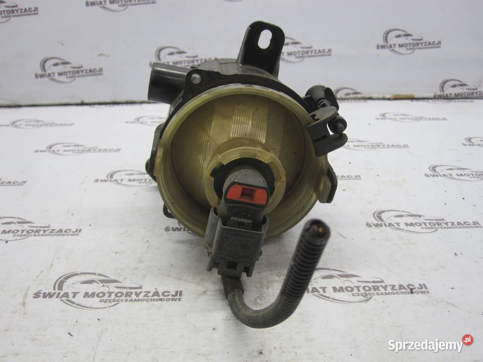 OPEL CORSA E 17r halogen prawy 13253626