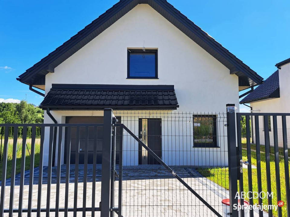 Masłomiąca nowy dom 5 pokoi garaż 1 piętro