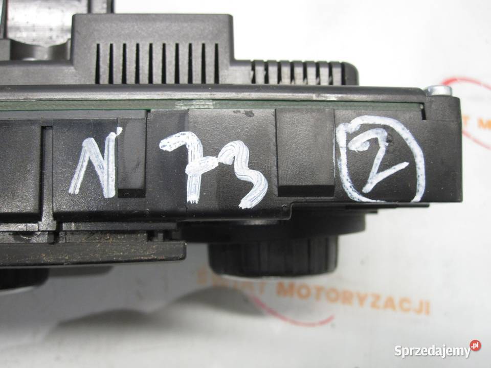 SKODA YETI 12r panel klimatyzacji 3T0820047AB Kielce