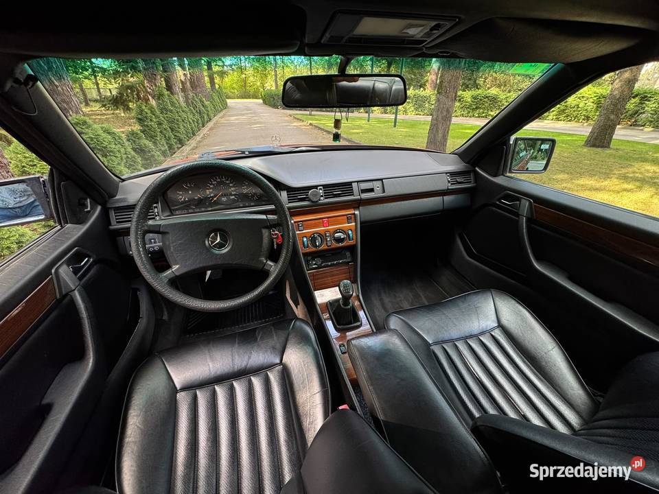 MERCEDESBENZ C124 COUP 300 CE 1990 135 Klima skórzana tapicerka Zgierz