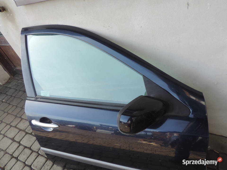 DRZWI PRAWY PRZÓD RENAULT LAGUNA 2 HB FL NV472 Rok produkcji 2005 małopolskie Nowy Sącz sprzedam