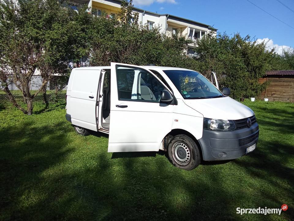 Volkswagen Transporter T5 lift Long 140 nieuszkodzony Turze