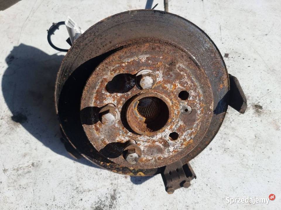 PIASTA PRAWA TYŁ MERCEDES ML W163