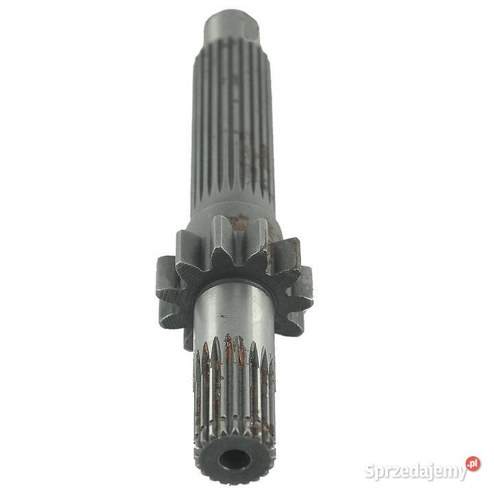 Wałek 4WD 20T11T24T 142 mm Kubota Tajęcina