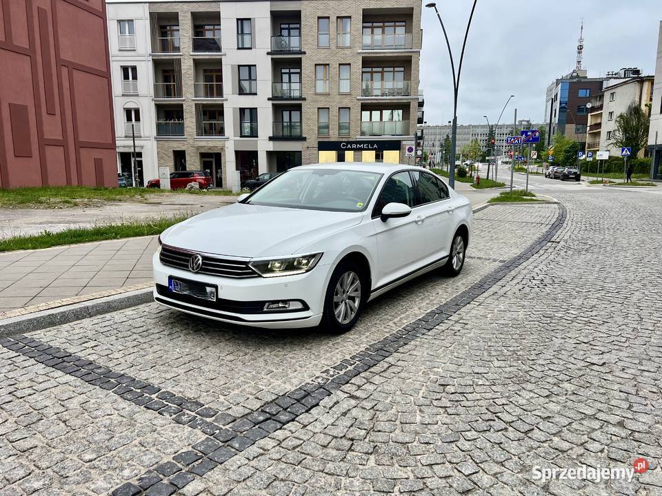VW Passat B8 Salon Polska ORYGINALNY LAKIER I światła przeciwmgielne Kielce