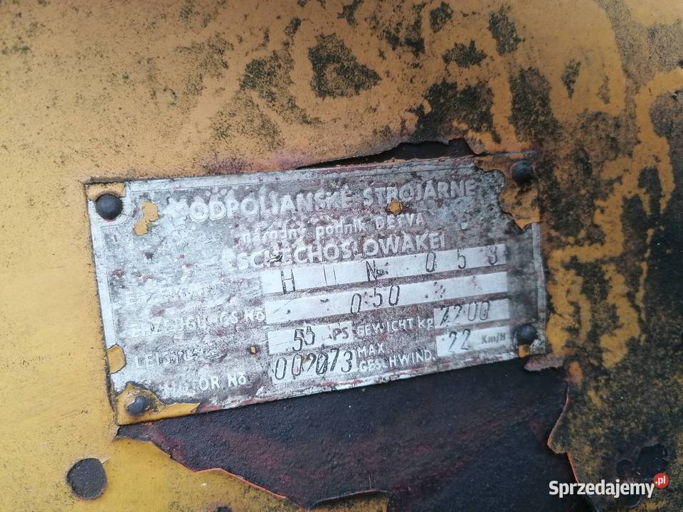 ładowarka czeska HUN053 na cześci z silnik łódzkie Urbanice