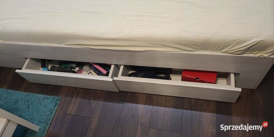 Łózko jednoosobowe z materacem SweetSen sprzedam