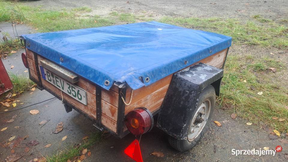 Przyczepa dmc 500 z plandeką i dokumentami do