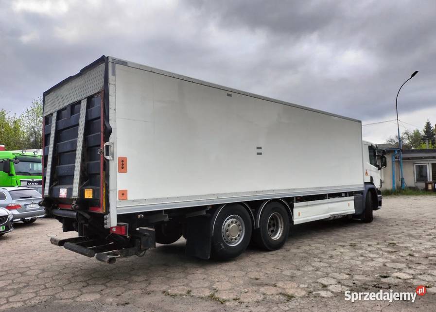 SCANIA P370 6x2 212 489 KONTENER IZOTERMA WINDA ABS Częstochowa