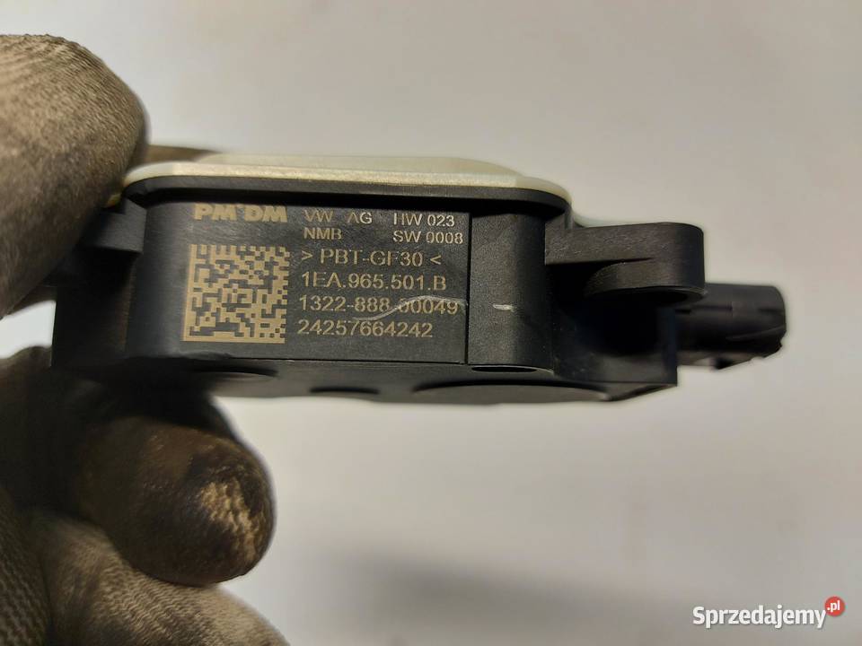 VW ID4 11A 2024r SUV 5D SIŁOWNIK NASTAWNIK