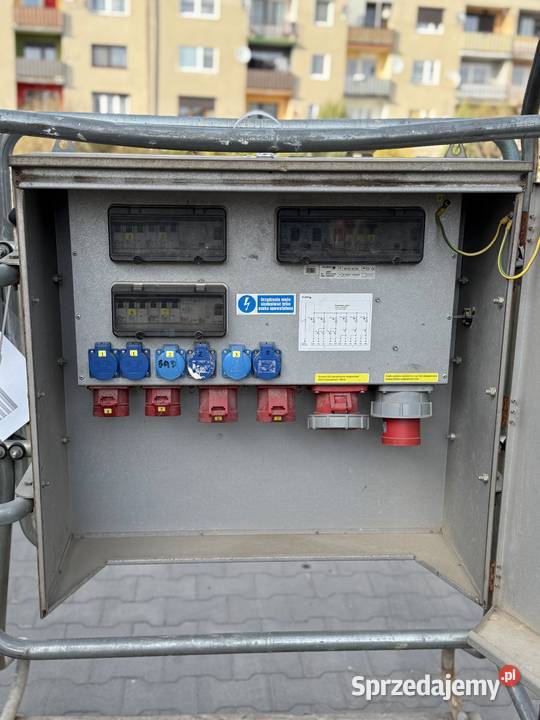 Rozdzielnica budowlana elBOX