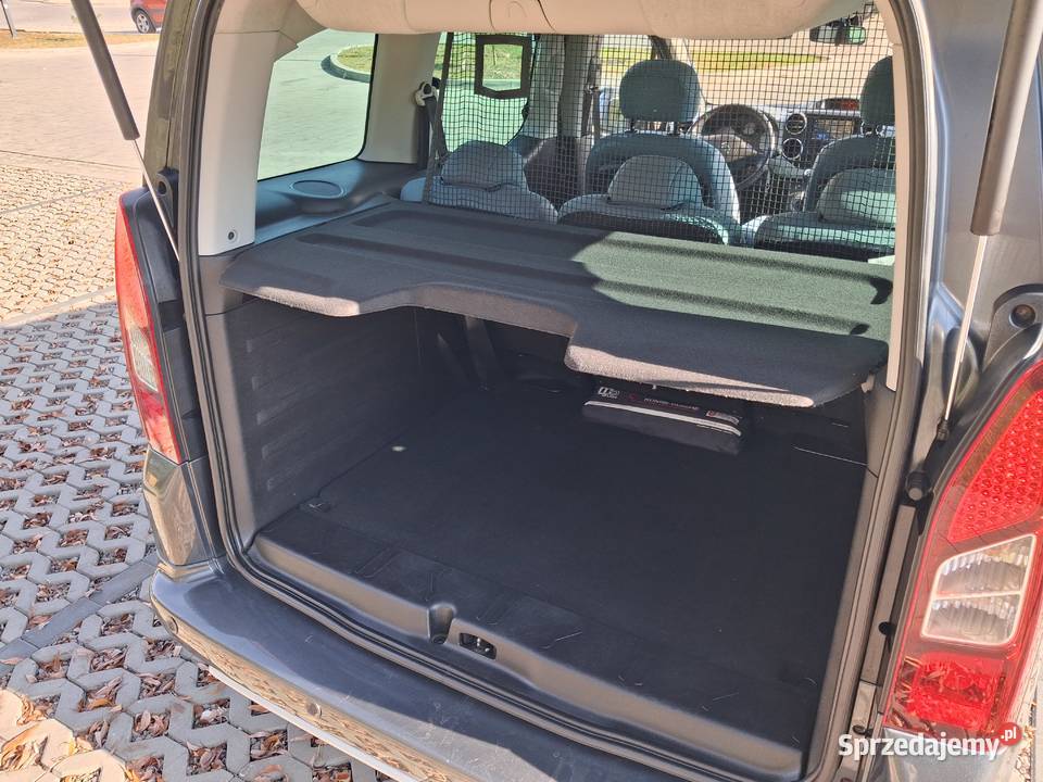 Citroen Berlingo XTR Panoramiczny dach 2014r przyciemniane szyby Berlingo świętokrzyskie