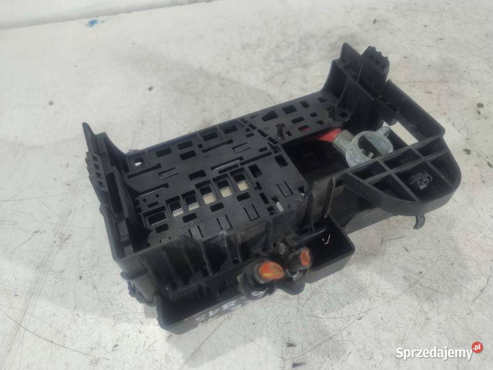 POKRYWA SKRZYNKI BEZPIECZNIKÓW CHEVROLET CRUZE